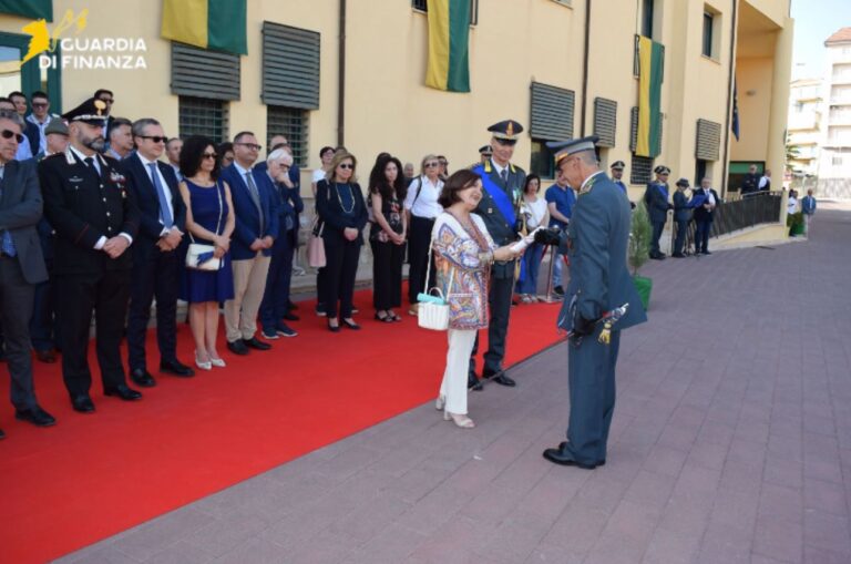 prefetto e guarda finanza