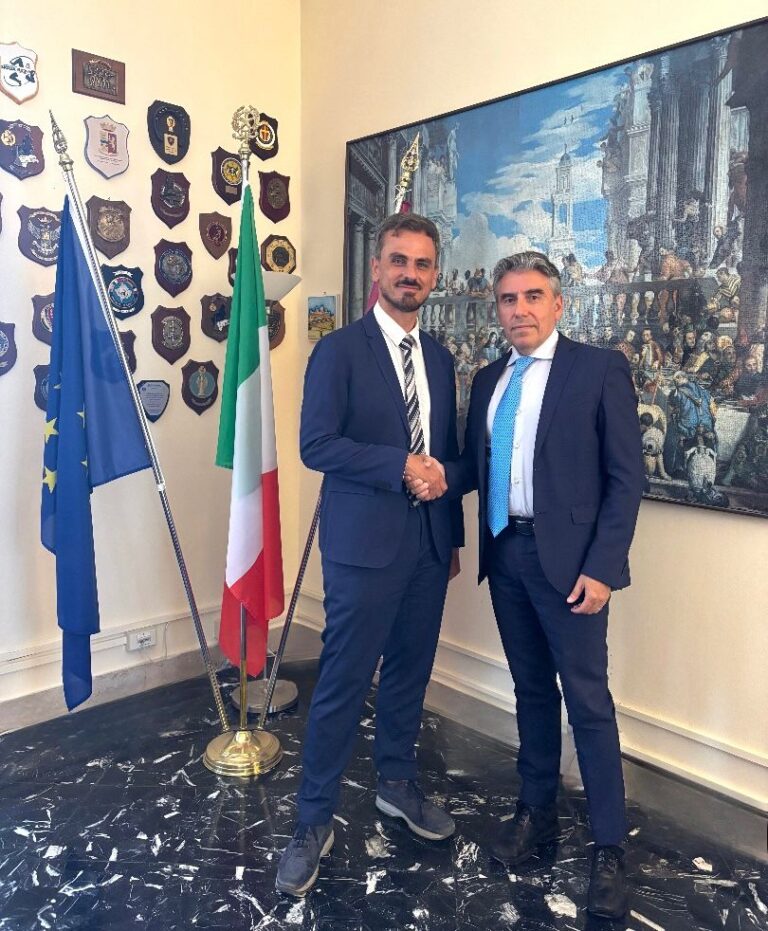 Foto nuovo Vicario del Questore di Enna