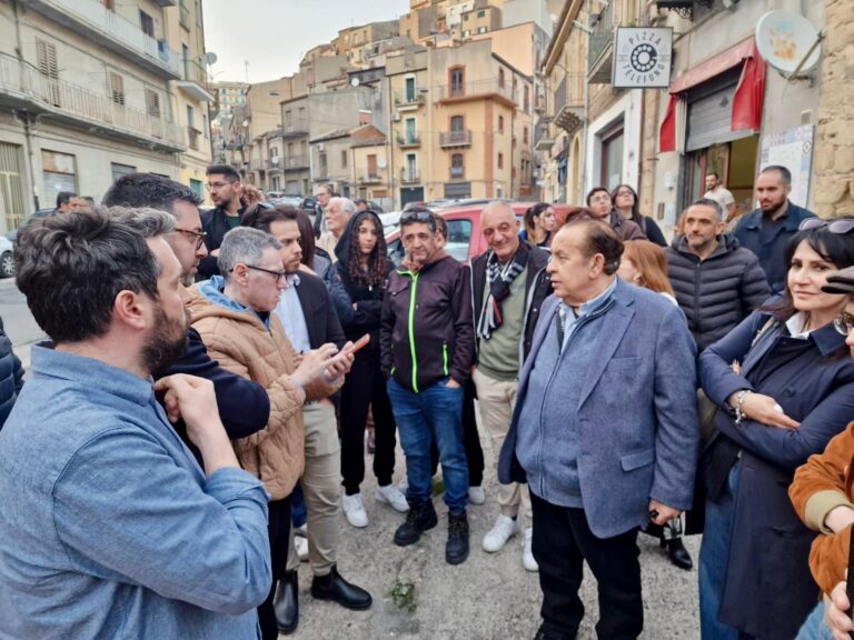 Crisafulli Villa Farina 1704 - 1