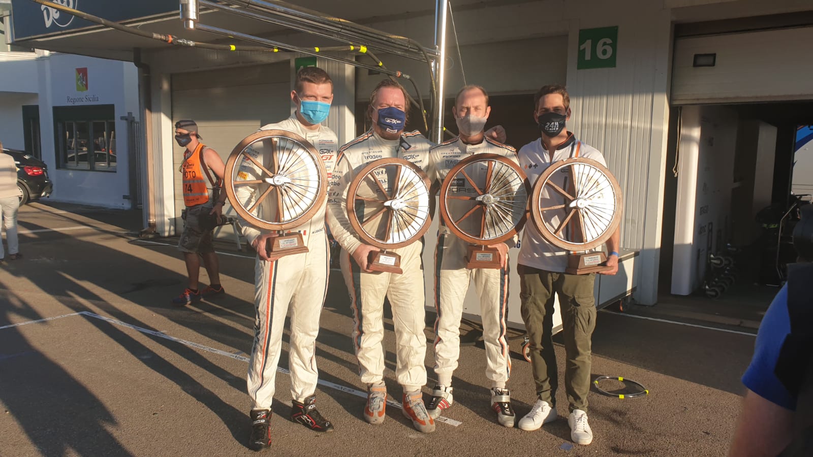 i quattro piloti vincitori