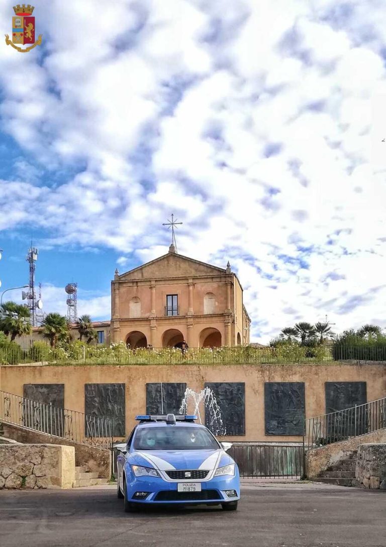 Foto polizia montesalvo