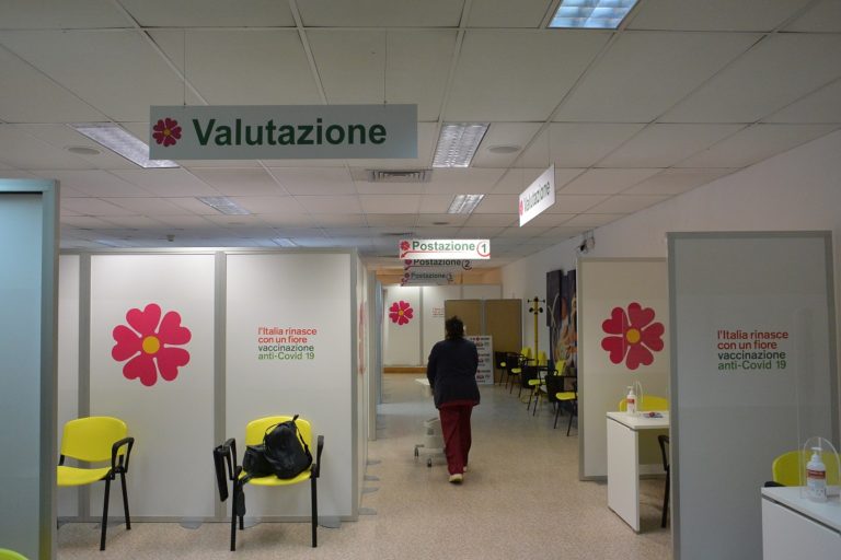 punto vaccinazione Umberto I
