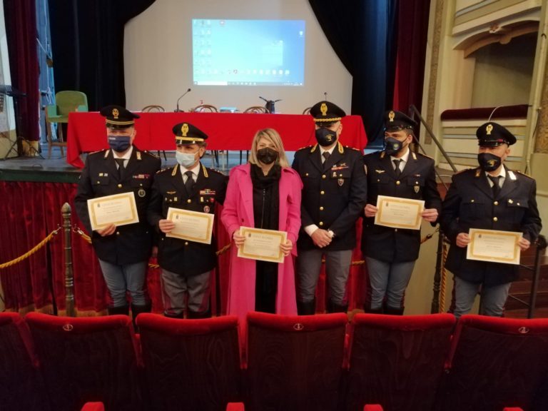 poliziotti 2