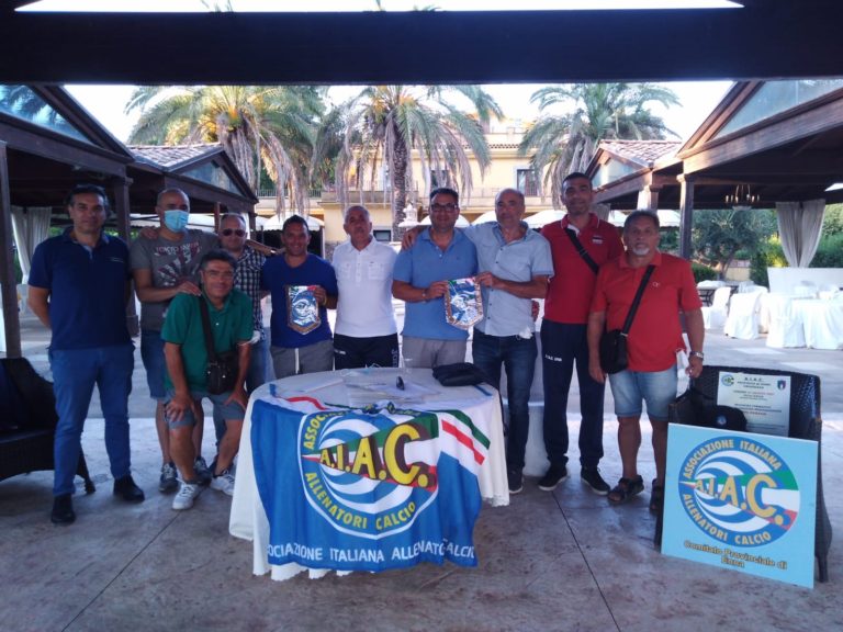 evento aiac con pagana