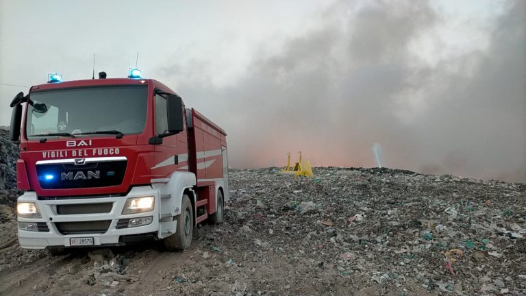 incendio discarica