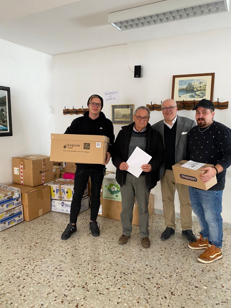 angileri e castellano e due giovani ucraini