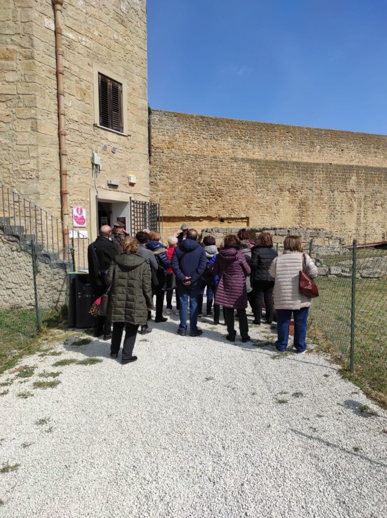 foto turisti castello