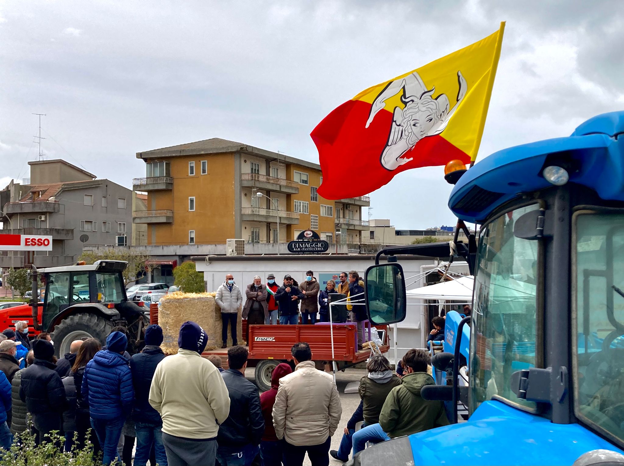manifstazione agricoltori stamattina