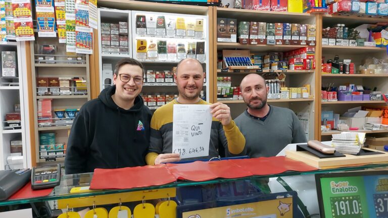 vincita superenalotto