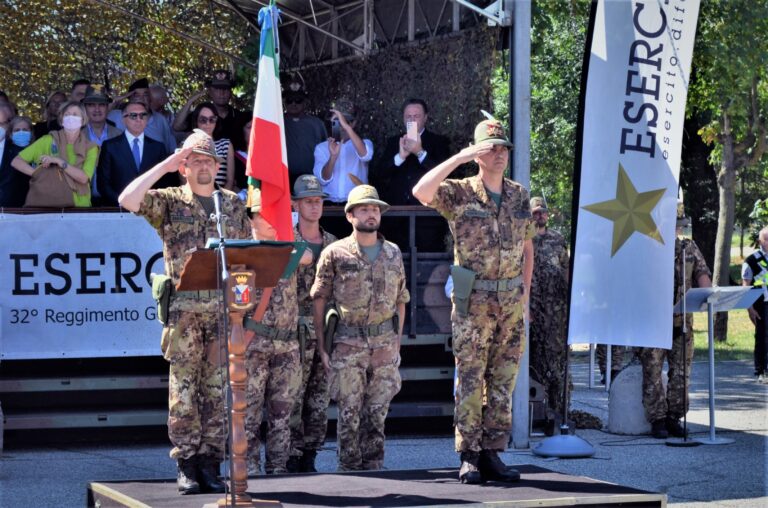 Comandante cedente e subentrante