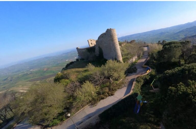 castello assoro
