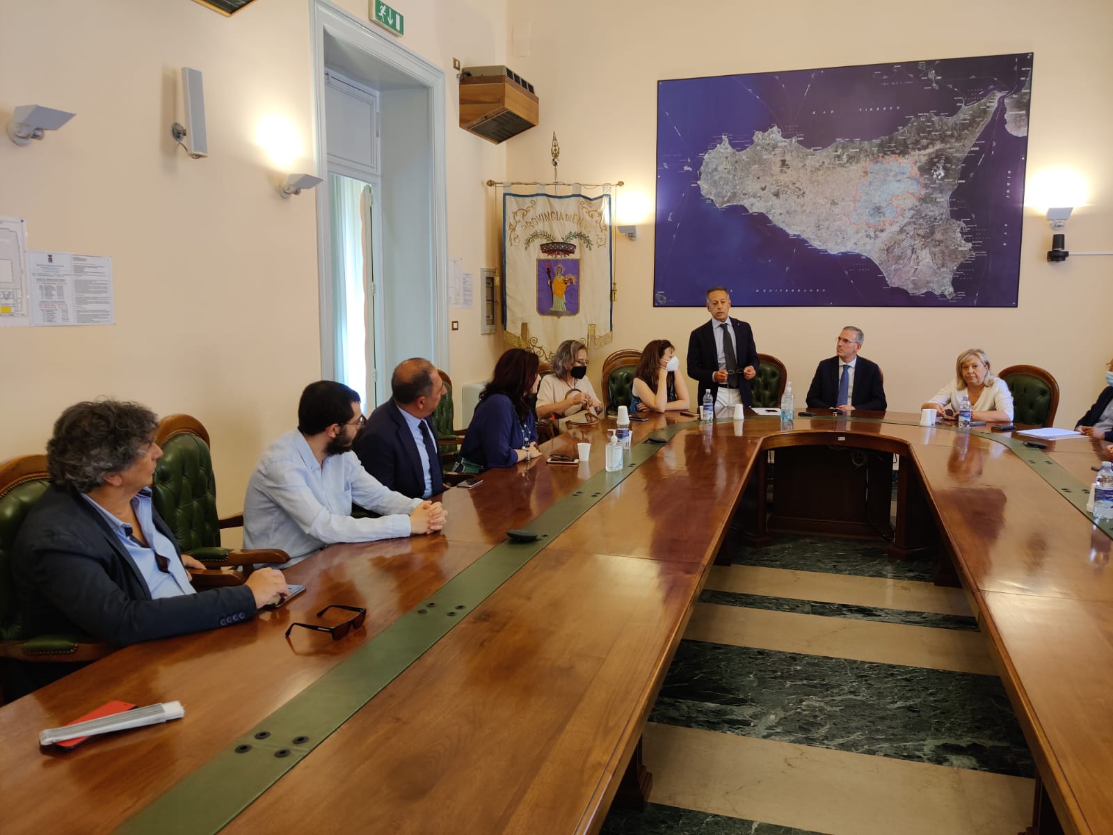riunione falcone