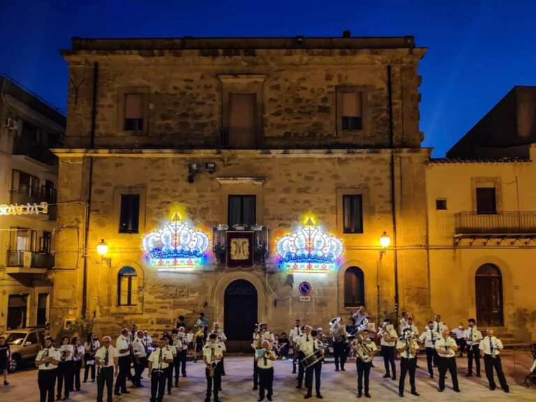 Banda