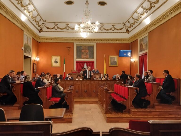 foto consiglio 1