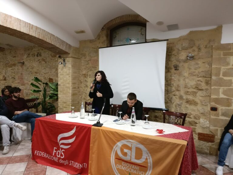 assemblea a piazza