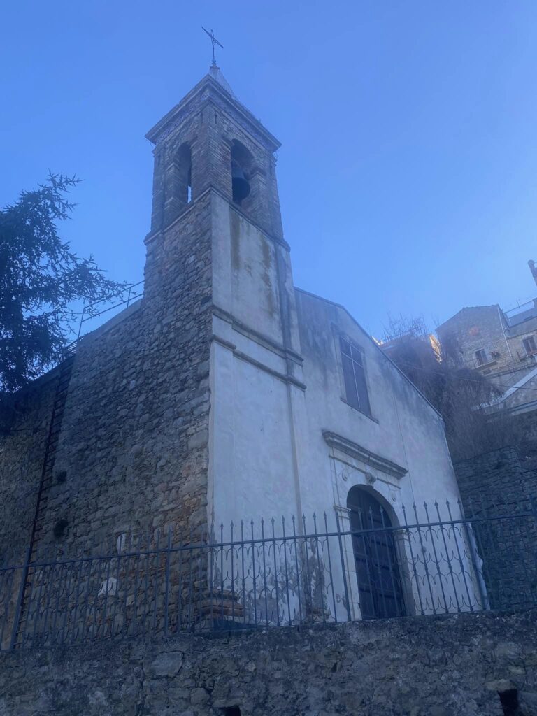 chiesa crocifisso