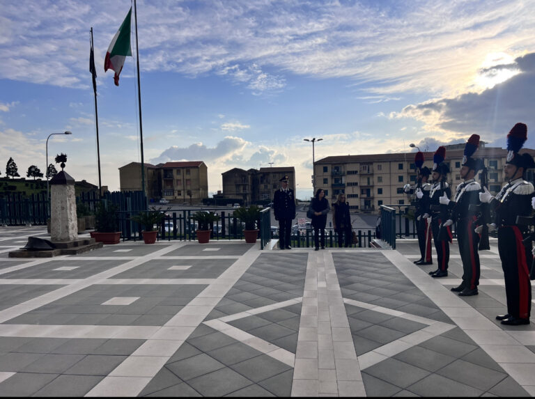 prefetto dai carabinieri