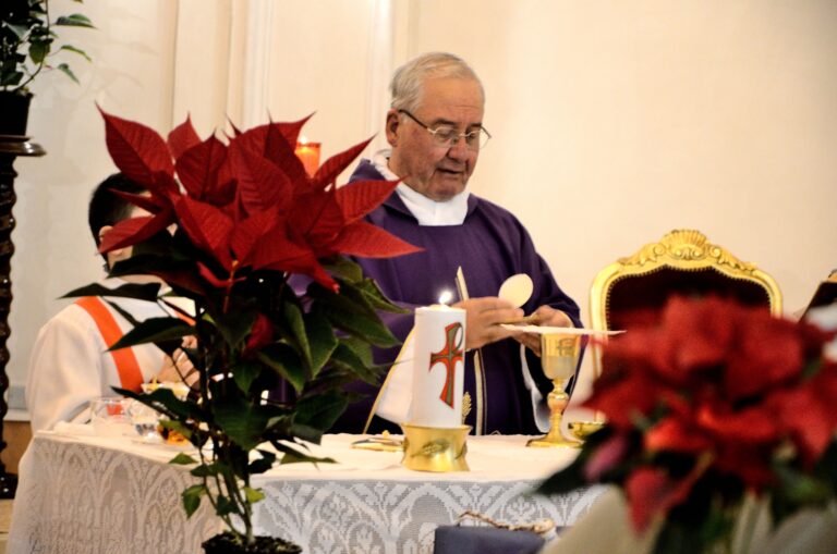 fOTO Padre Mario