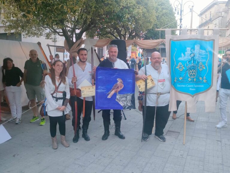 palio dei quartieri arco storico