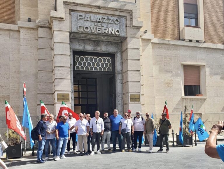 sit in prefettura