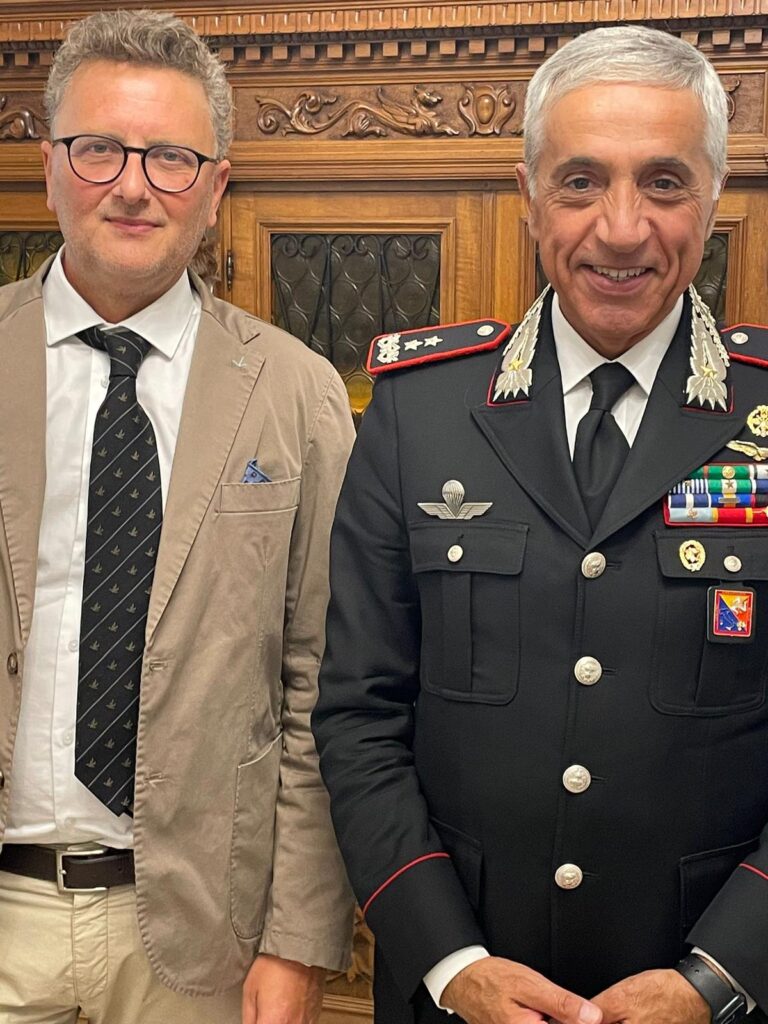 sindaco e generale