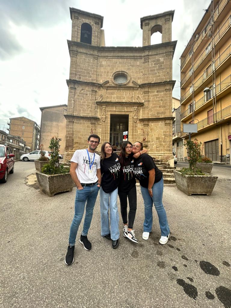 studenti a Le Vie dei tesori