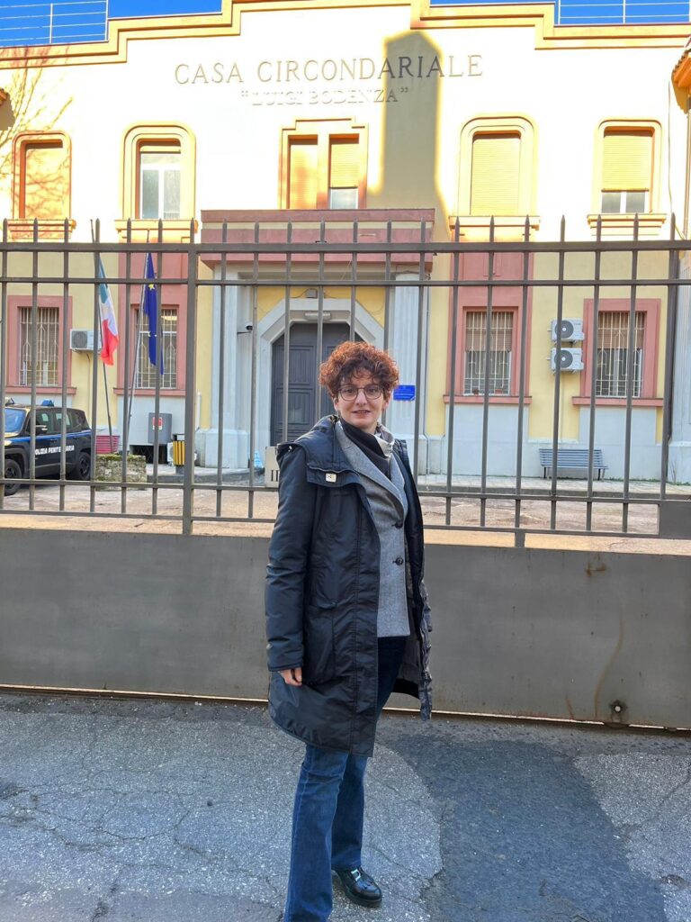longi alla casa circondariale