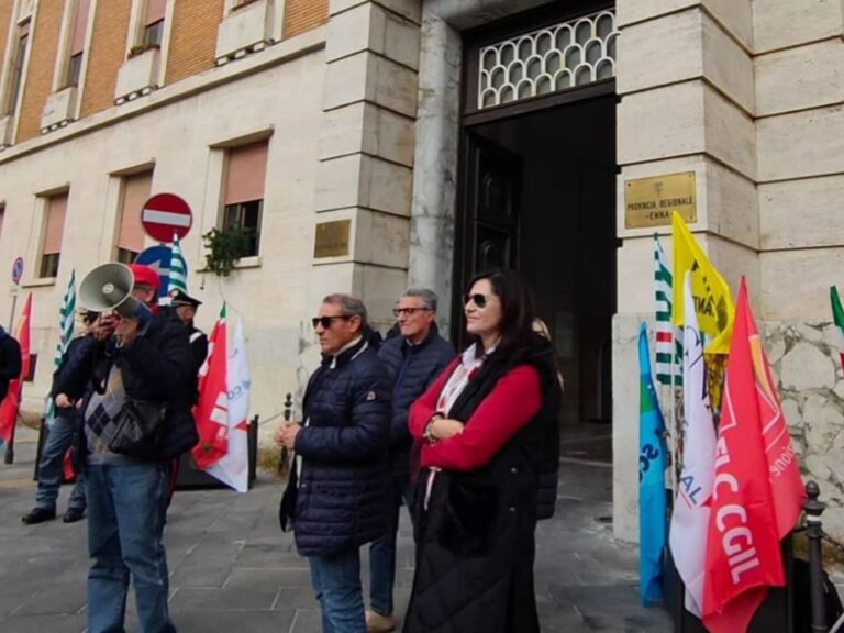 stefania marino in prefettura