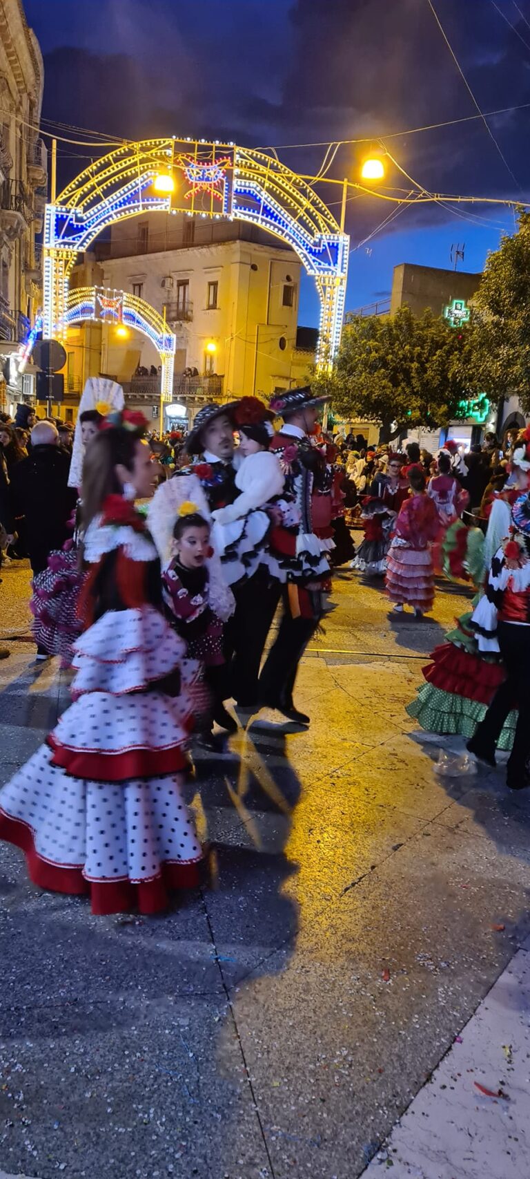 carnevale a regalbuto