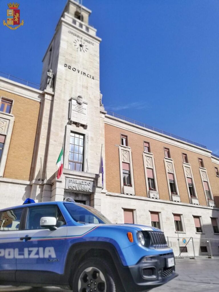 polizia 4