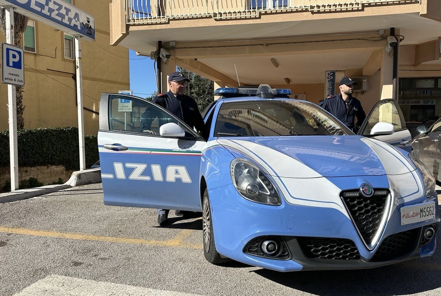 Foto polizia 1