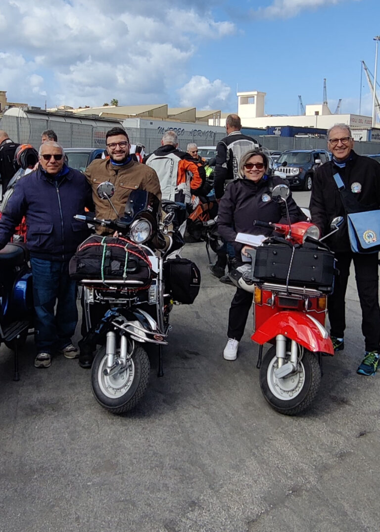 vespa club 3