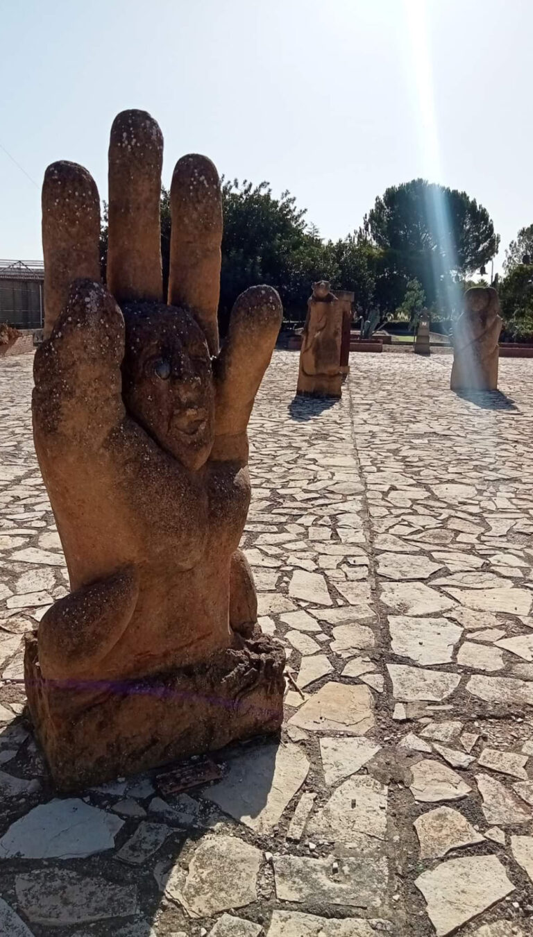 sculture