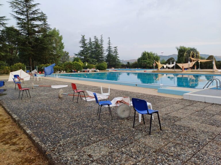 danni in piscina