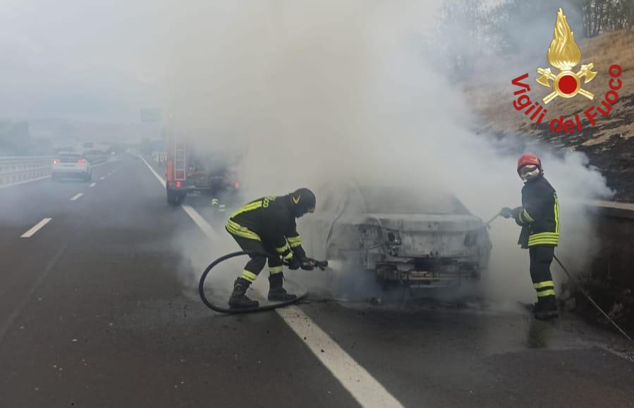 incendio autostrada 2