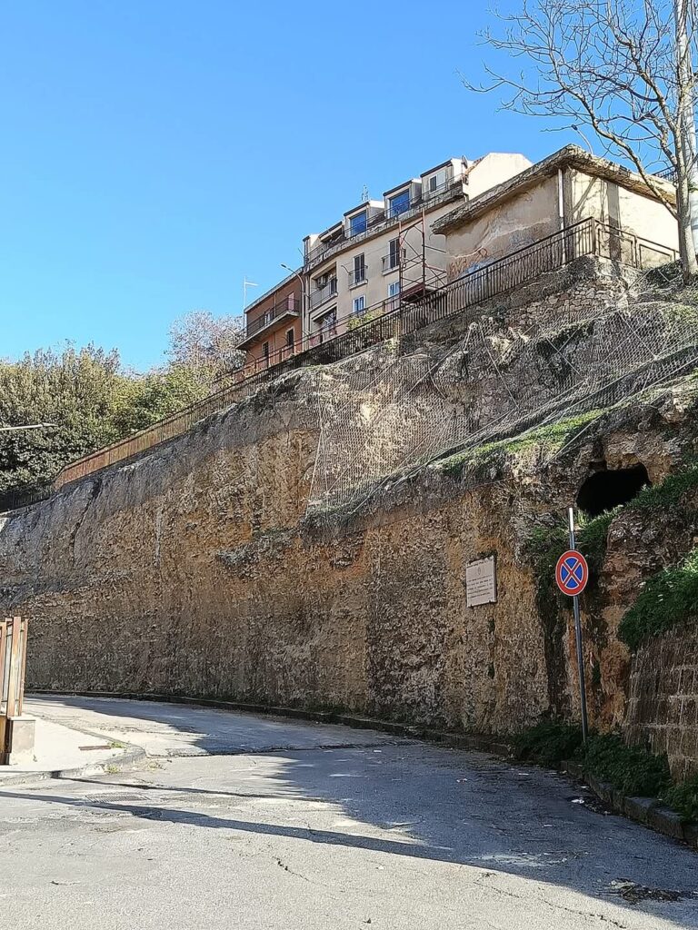 costone valverde