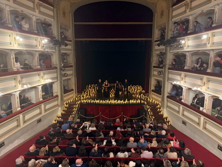 teatro pieno