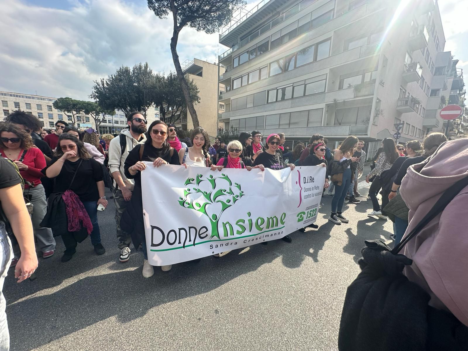 donne insieme 1