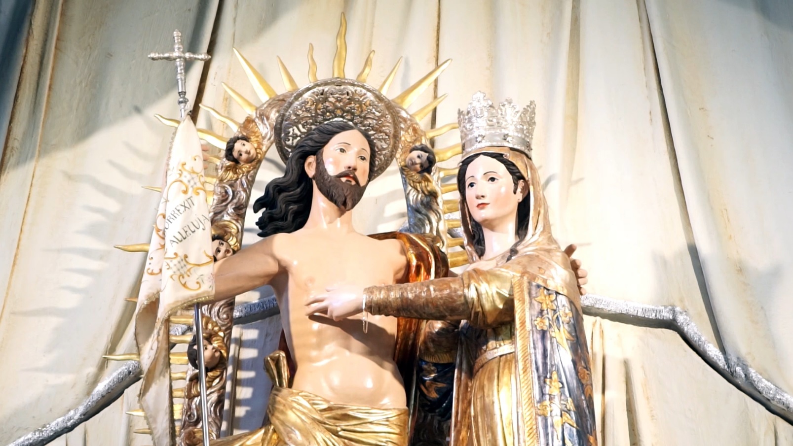 Il gruppo statuario della Donna Nuova