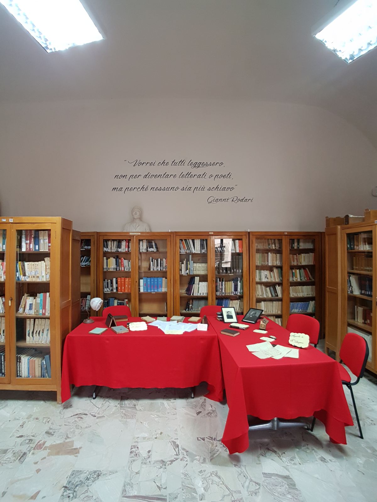biblioteca 1