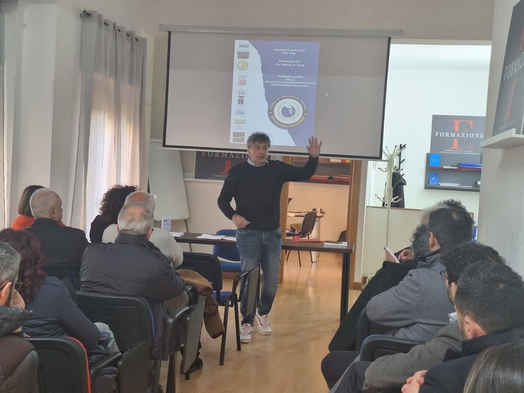 scuola politica