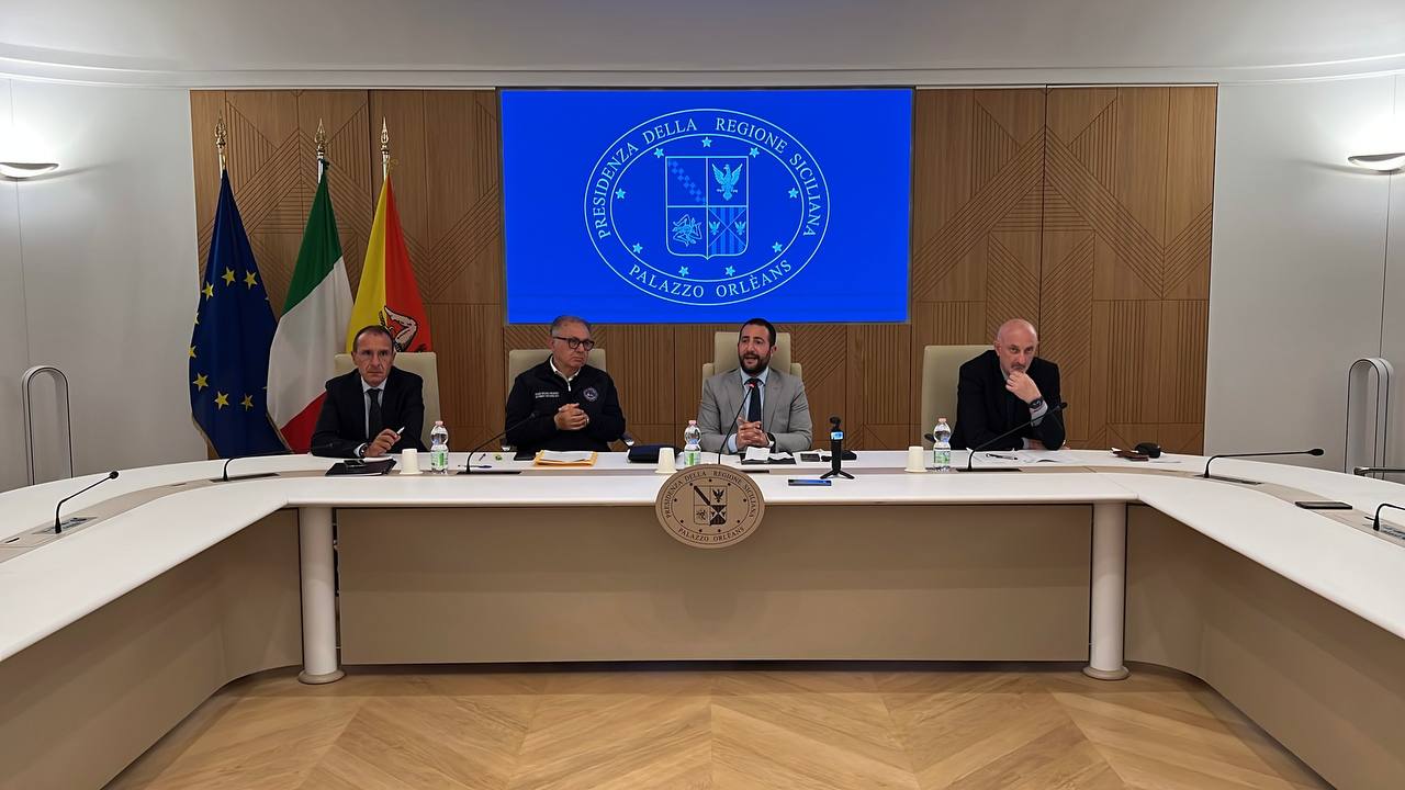 Conferenza stampa Emergenza idrica