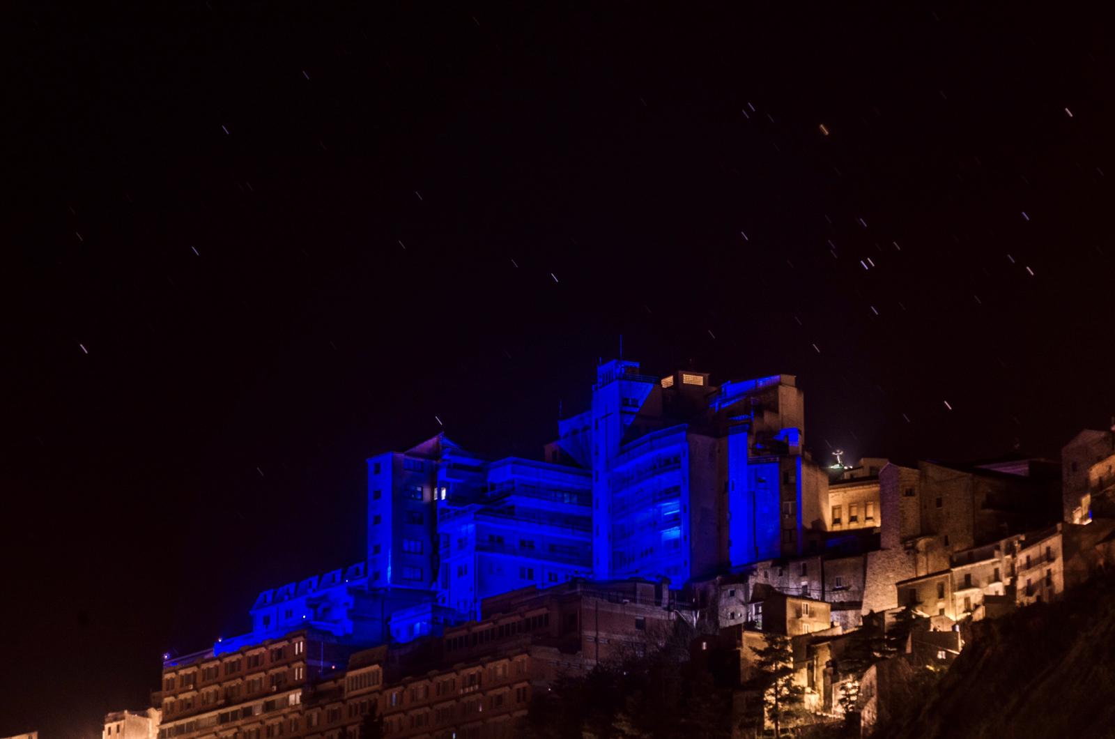 troina di blu
