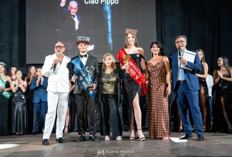 da sx Joselito Pappalardo, Emanuele Coco, Stella Lombardo, Valentina Marino, Miriana Trevisan e Ruggero Sardo