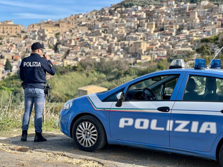polizia leonforte 2