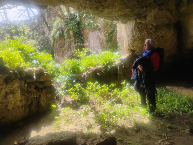 edmondo nella grotta