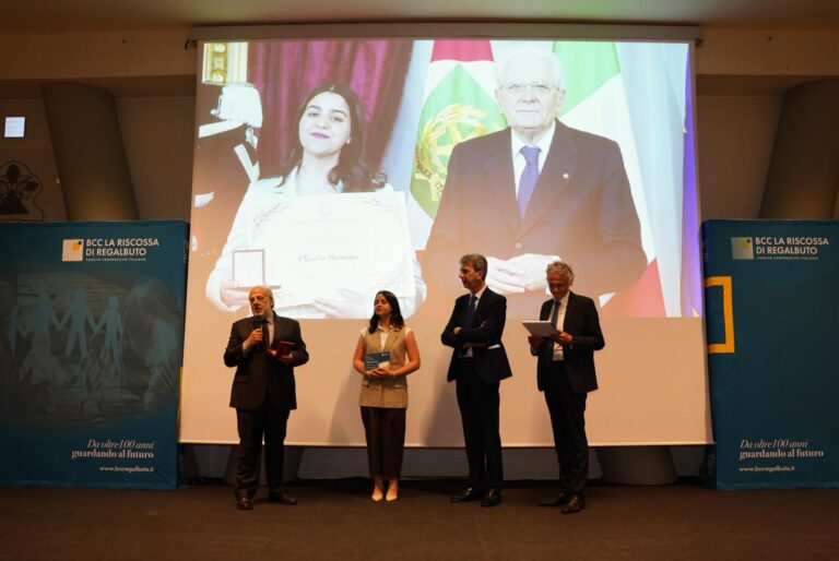 Alfiere Repubblica Claudia Savarino