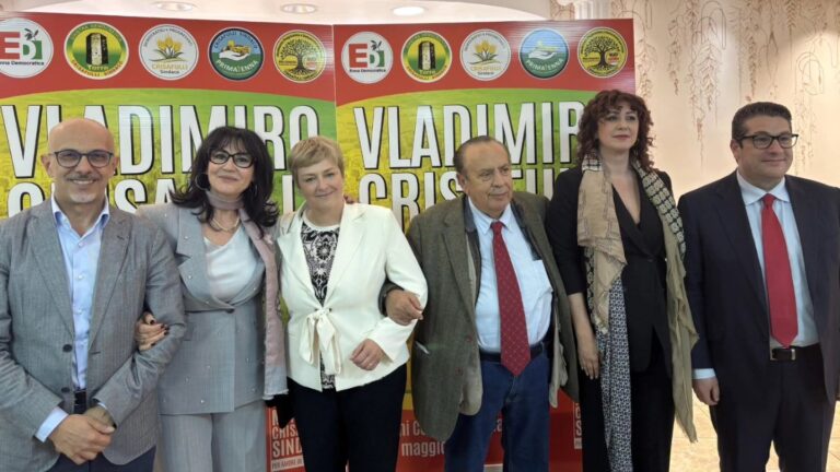 Crisafulli con squadra assessori
