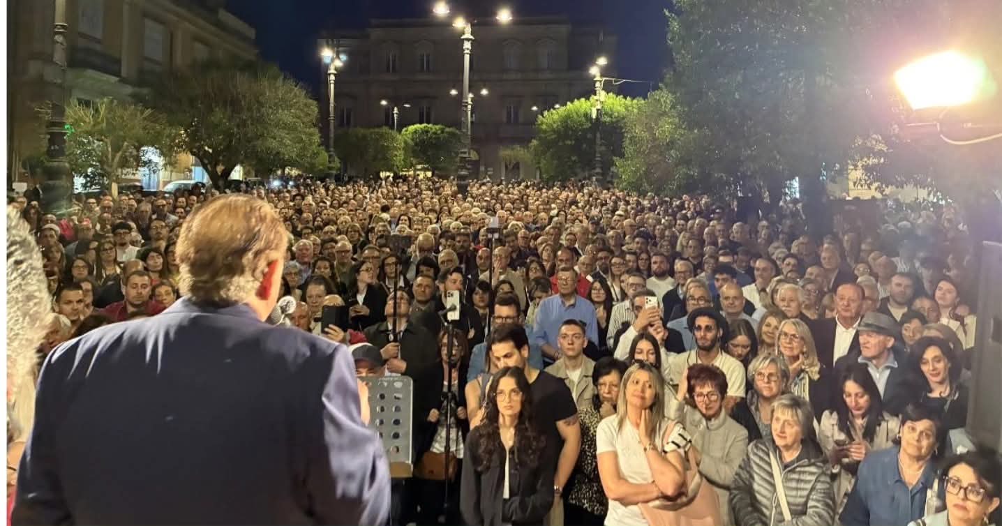crisafulli e giovani democratici