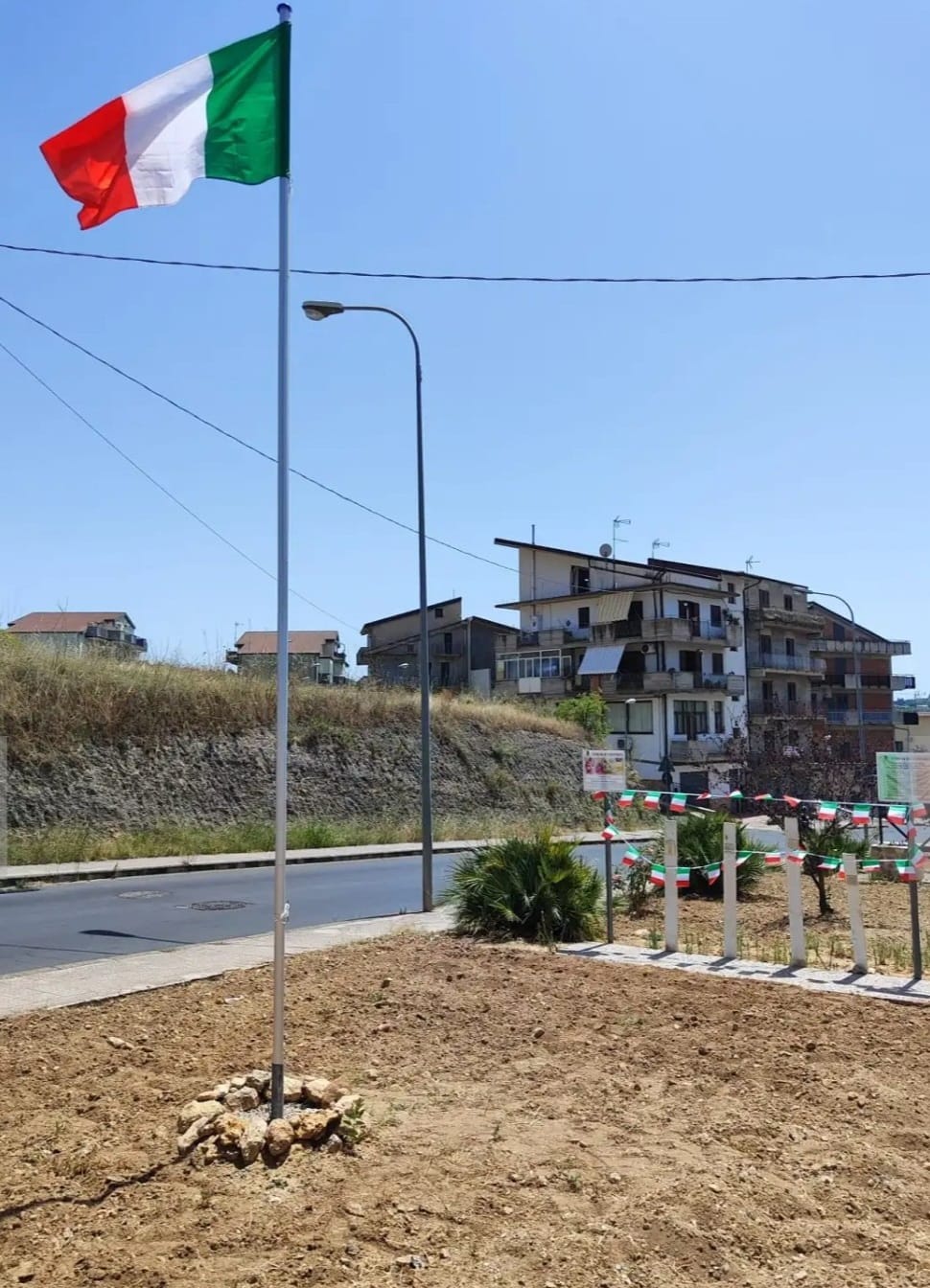 tricolore 2